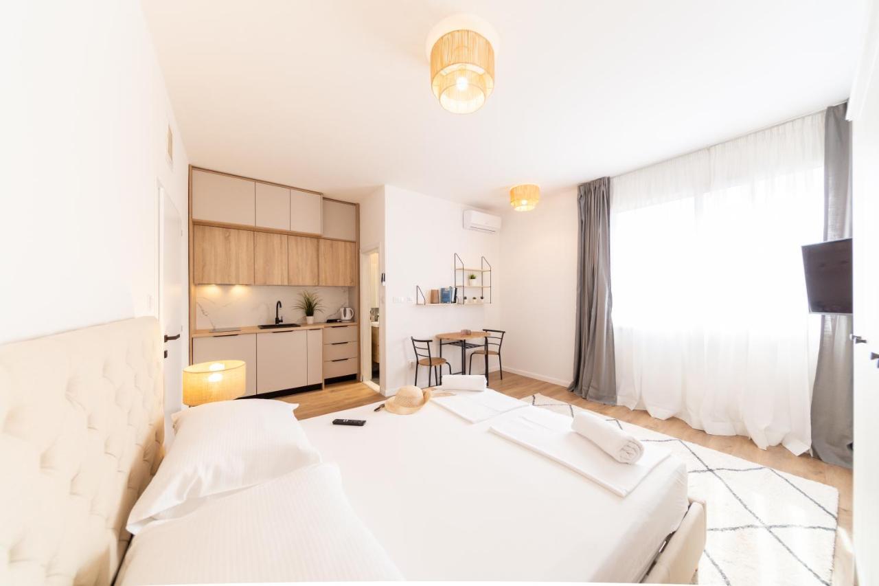 Central Seaside Residence Vis Luaran gambar